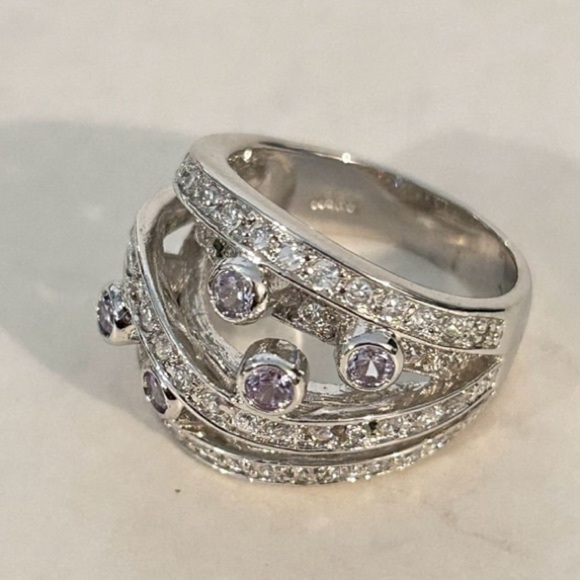 Vintage Sterling Silver Cubic Zirconia Ring sz 8 - Picture 3 of 7